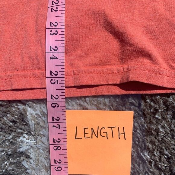 Disney Pumbaa & Timon “No Worries” Lion King Orange T Shirt Size Small Tribal - Picture 6 of 8